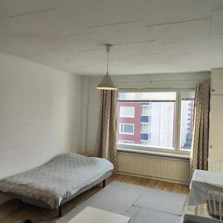 With Parking טורקו