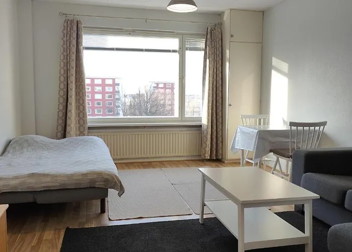 With Parking דירה