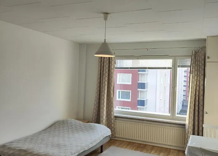 With Parking טורקו